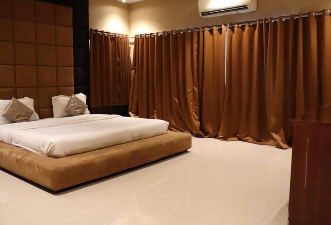 Lion'S Cage Igatpuri Exterior foto