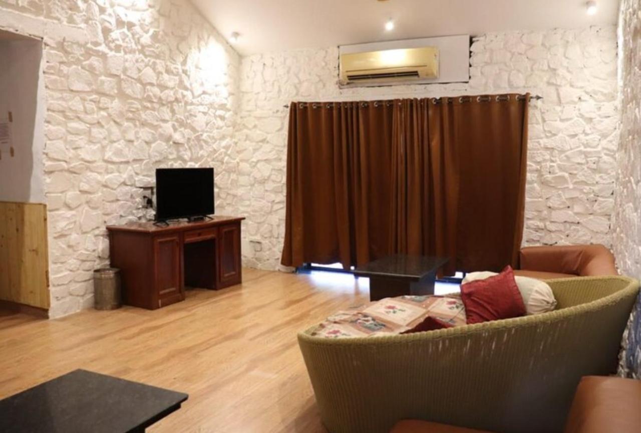 Lion'S Cage Igatpuri Exterior foto